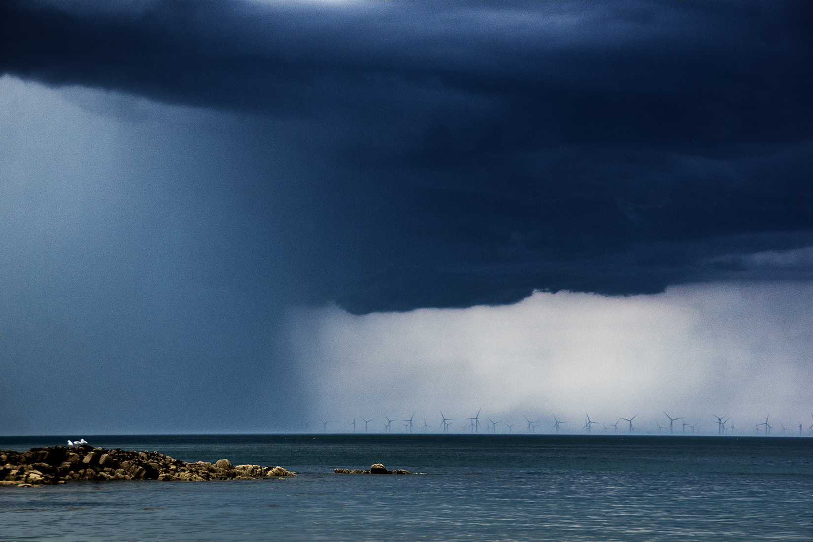 Eoliennes sous orage