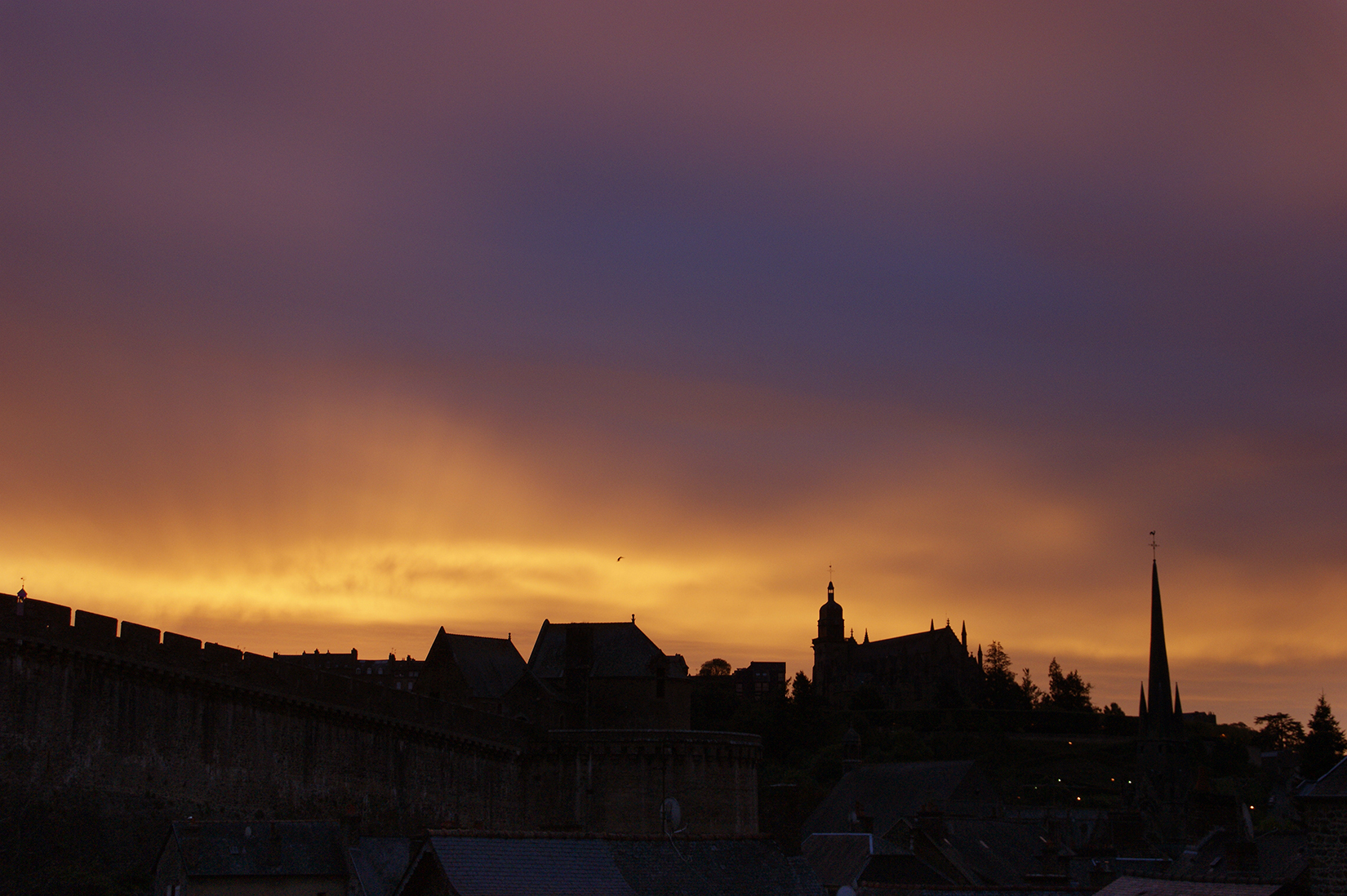 Aurore sur Fougères